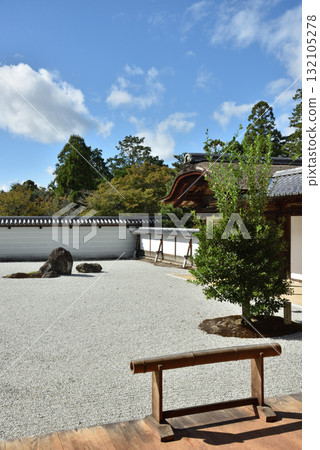 萬壽院、新田前庭、盲龜與浮樹園（京都市左京區） 132105278