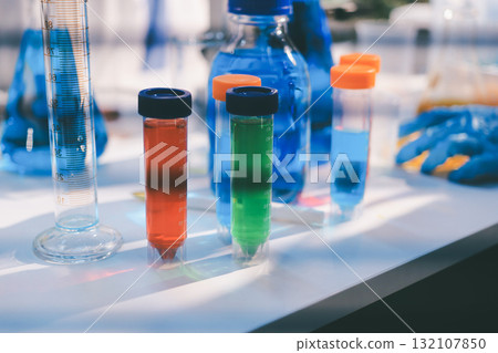 Researchers working in the clinical laboratory 132107850