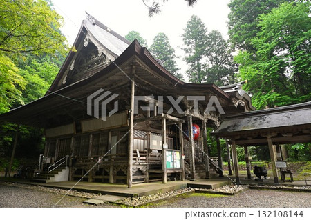 Sugaya Fudoson Sugaya Temple (Niigata Prefecture) 132108144
