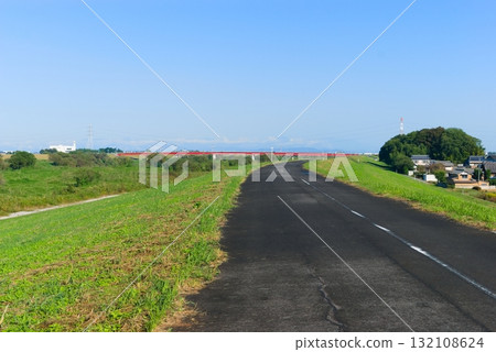 Edogawa Cycling Road Left Bank October 2025 132108624