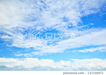 New Zealand Sky Replacement Thin Upper Clouds And Horizon Cloudyness 132108971