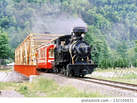 1991 Forest Railway Steam Locomotive Amemiya No. 21, Maruseppu Recreation Forest, Engaru Town, Monbetsu District, Hokkaido, Documentary Photograph 1991 Forest Railway Steam Locomotive Amemiya No. 21, Maruseppu Recreation Forest, Engaru Town, Monbetsu District, Hokkaido, Documentary Photograph 132109831