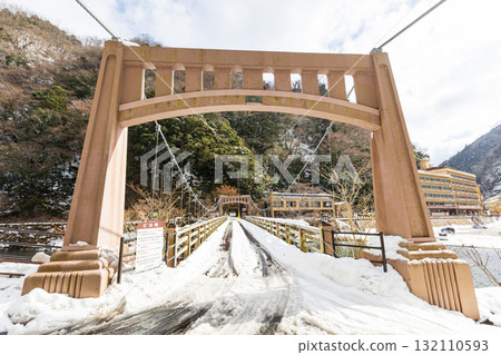 Yubara Onsen town dressed in winter clothes Yubara Onsen town dressed in winter clothes 132110593