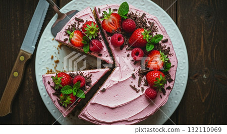 深粉紅色糖霜混合蛋糕 132110969