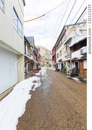 Yubara Onsen town dressed in winter clothes Yubara Onsen town dressed in winter clothes 132111235