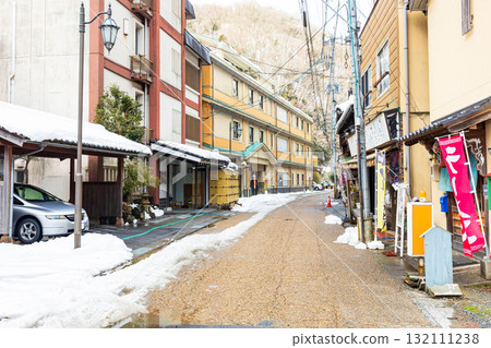 Yubara Onsen town dressed in winter clothes Yubara Onsen town dressed in winter clothes 132111238