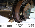 1974 S30 Fairlady Z genuine rear brakes. Rear drum brakes under disassembly and maintenance. 132111345