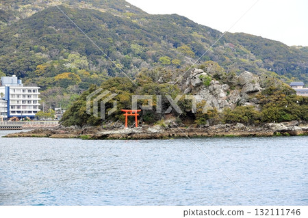 伊豆半島 - 從下田觀光船上看到的景色 伊豆半島 - 從下田觀光船上看到的景色 132111746