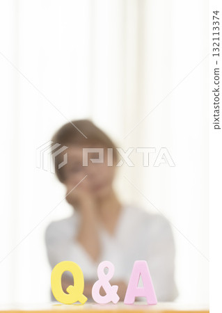 Q and A Senior Woman Out of Focus Q and A Senior Woman Out of Focus 132113374