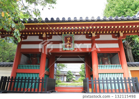 日王山阿閔音長泉寺的仁王門 132115498