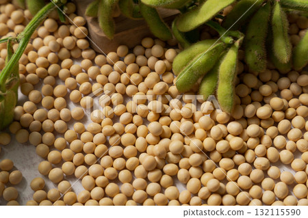 大豆和毛豆 132115590