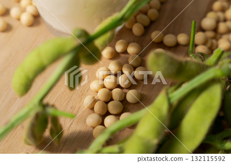 Soybeans and edamame Soybeans and edamame 132115592