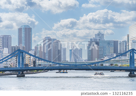 "Tokyo" Sumida River scenery near Fukagawa, Koto Ward 132116235