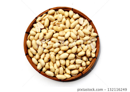Raw Peeled PeanutsRich in protein 132116249