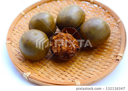 Luo Han Guo or Siraitia grosvenorii, Monk fruit 132116347