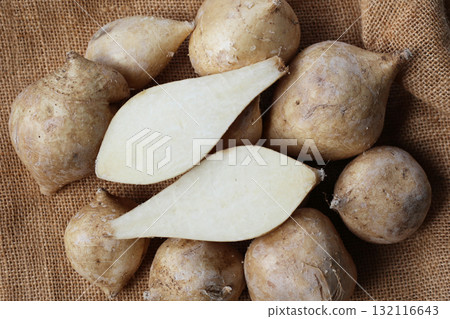 Mexican turnip or jicama or yam bean 132116643