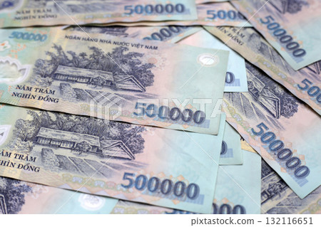 Five hundred thousand dong banknotes Five hundred thousand dong banknotes 132116651