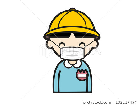 一個戴著口罩和微笑帽子的幼兒園男孩 一個戴著口罩和微笑帽子的幼兒園男孩 132117454