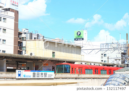 愛知縣豐田市名鐵豐田市站停靠的電車風景 132117497