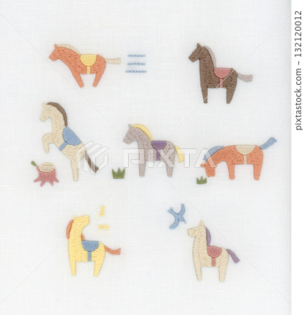 乳白色駿馬刺繡 乳白色駿馬刺繡 132120012