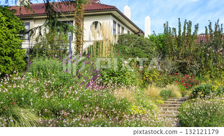Yokohama Harbor View Park 132121179