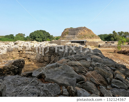 Dharmarajika stupa complex ancient buddhist heritage site in taxila pakistan built by ashoka in 3rd century bce 132124367
