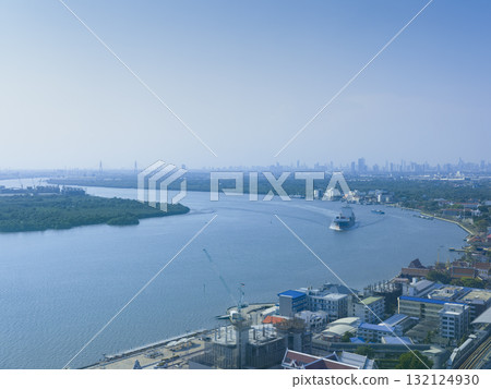 View of the lower Chao Phraya River in Thailand and from Samut Prakan to Bangkok / Thailand 132124930
