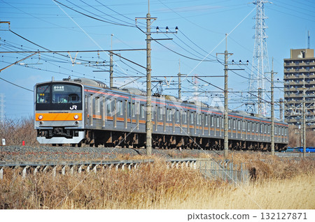 Musashino Line Higashi-Kawaguchi - Higashi-Urawa JR East 205 series M13 train (Makuhari) Musashino Line Higashi-Kawaguchi - Higashi-Urawa JR East 205 series M13 train (Makuhari) 132127871