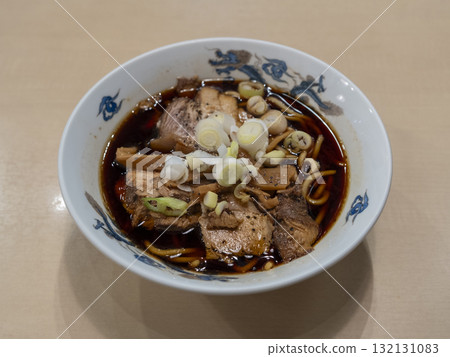 Toyama Black 132131083