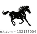 奔跑的馬剪影圖 132133004