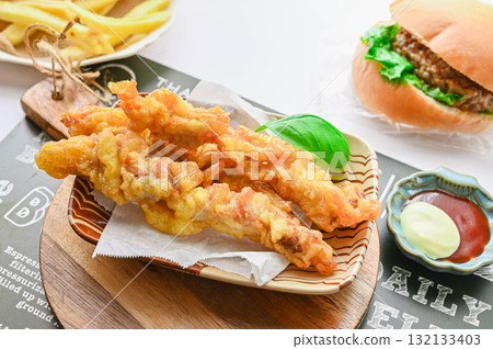 chicken fritters 132133403