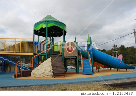 Playground equipment installed at Ginoza Roadside Station Playground equipment installed at Ginoza Roadside Station 132133457