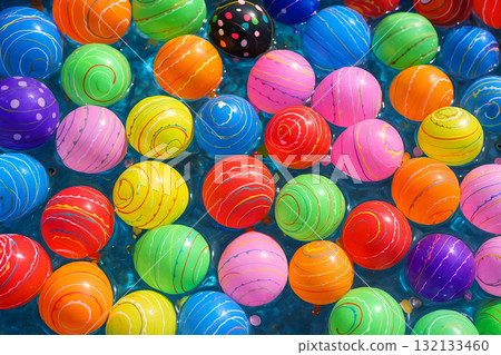 美麗的水氣球 美麗的水氣球 132133460