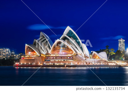Sydney Opera House at night Sydney Opera House at night 132135734
