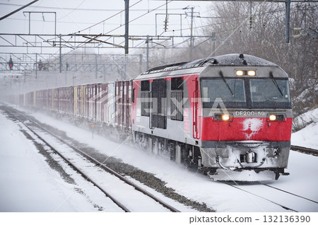 Chitose Line Nishinosato'shin) JR Freight DF200-59 (Goryokaku) Chitose Line Nishinosato'shin) JR Freight DF200-59 (Goryokaku) 132136390