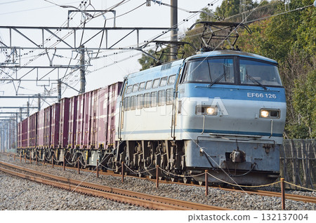 Takasaki Line Honjo-Okabe JR Freight EF66-126 (Suita) 132137004