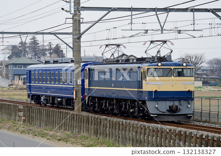 Takasaki Line, Okabe-Fukaya, JR East, EF65-501 + SuHaFu12-152 (Takasaki) 132138327