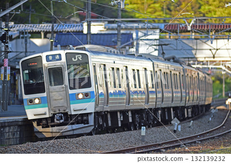 Chuo Main Line, Uenohara, JR East, 211 series, N611 formation (Nagaoka) Chuo Main Line, Uenohara, JR East, 211 series, N611 formation (Nagaoka) 132139232