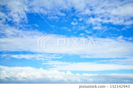 New Zealand Sky Replacement Three Different Layers of Clouds New Zealand Sky Replacement Three Different Layers of Clouds 132142943