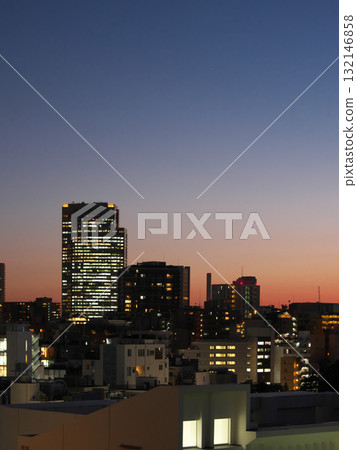 從廣尾俯瞰惠比壽的一個安靜的秋夜（2025 年 10 月） 132146858