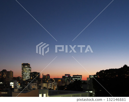 從廣尾俯瞰惠比壽的一個安靜的秋夜（2025 年 10 月） 132146881