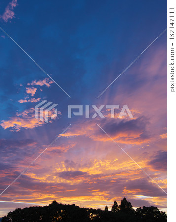 印象站的秋日夕陽與光線-城市景觀(2025年10月) 印象站的秋日夕陽與光線-城市景觀(2025年10月) 132147111