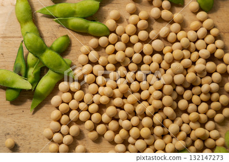 Soybeans on the table 132147273