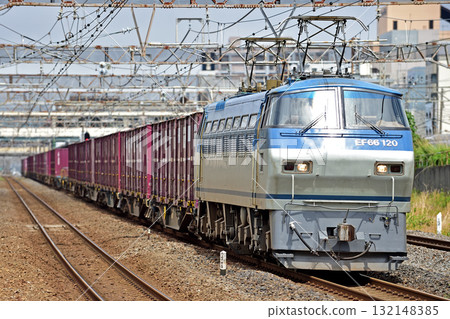 東海道本線平塚JR貨運EF66-120（吹田） 132148385
