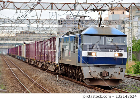 Tokaido Main Line Hiratsuka JR Freight EF210-168 (Suita) 132148624