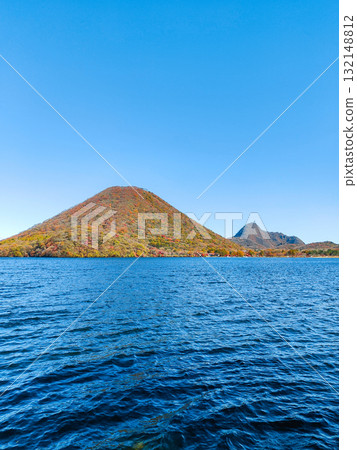 Mount Haruna, Lake Haruna, and Mount Haruna Fuji (Autumn) 132148812