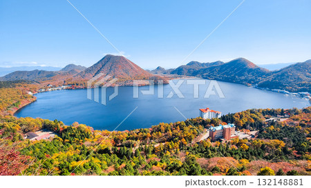 榛名山(秋季):從歌舞伎山和鈴岩眺望的景色 榛名山(秋季):從歌舞伎山和鈴岩眺望的景色 132148881