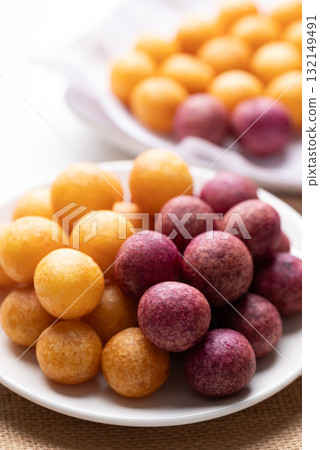 Deep fried sweet potato balls, Thai street food snack Deep fried sweet potato balls, Thai street food snack 132149491