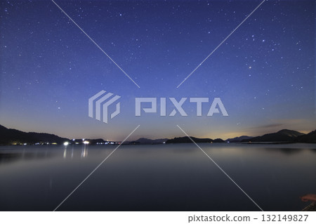 瀨戶內的冬季星圖：天蠍座和銀河系黎明前升起 132149827