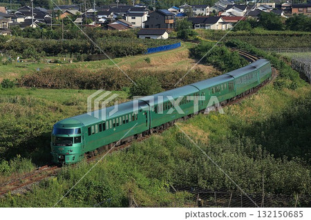 [JR九州]木葉72系列特急「由布院之森」（九大本線：築後大石～八明） 132150685